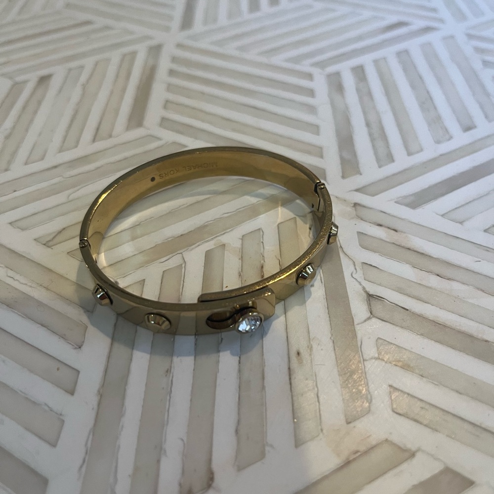 Gold michael kors bracelet